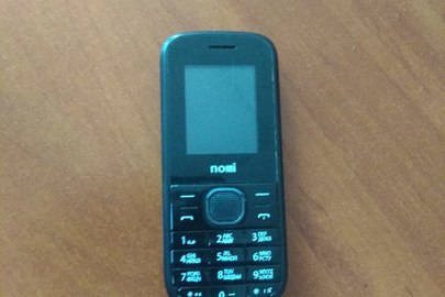 Мобільний телефон марки "NOMI", модель "і181"