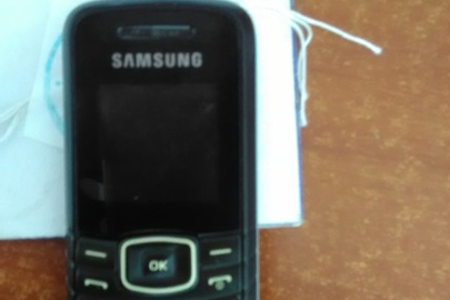Мобільний телефон "SAMSUNG" 