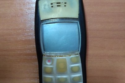 Мобільний телефон марки "Nokia 1100" із сім-картою мобільного оператора "Київстар"