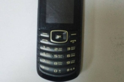 Мобільний телефон "SAMSUNG"