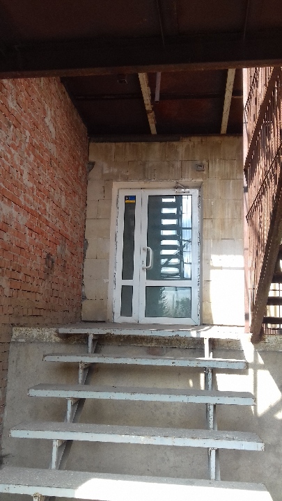 ІПОТЕКА: нежитлове приміщення корпусу номер 90-А (тир) загальною площею 575.8 м.кв.,що знаходиться за адресою: м. Хмельницький, вул. Тернопільська, буд. 13/4