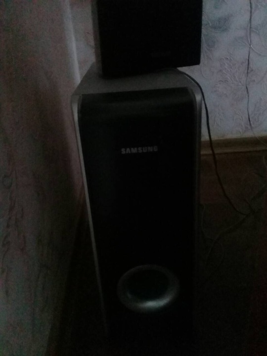 Музична колонка