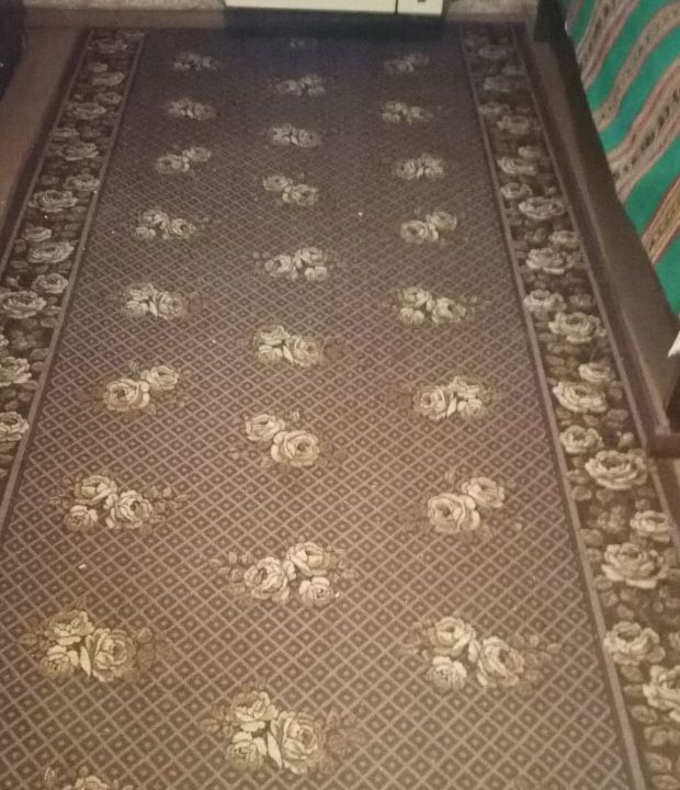 Килимові доріжки, 2 шт., розмір 1,40 на 2,70 м.