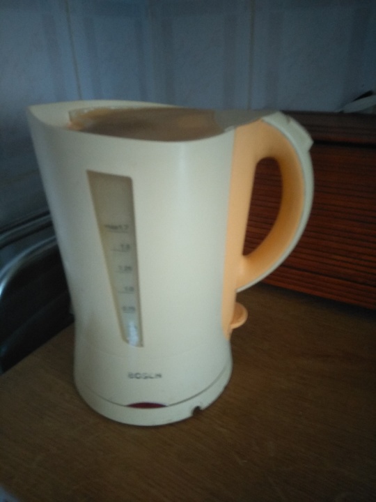 Електрочайник 