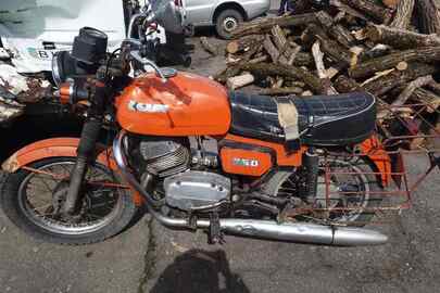 Мотоцикл Cezet 350, ДНЗ 3554ПОГ, 1985 р.в., VIN 4725111691, помарачевого кольору
