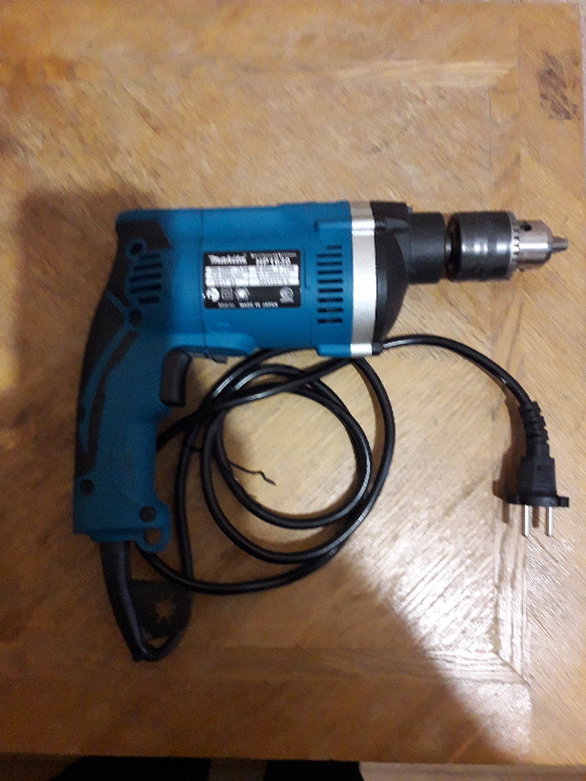 Дриль ударна Makita HP 1630