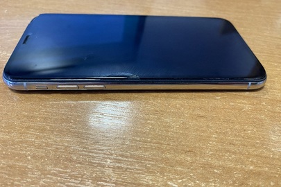 Термінал мобільного (стільникового) зв'язку марки "IPhone", моделі "XS", IMEI:35723009225704, б/в