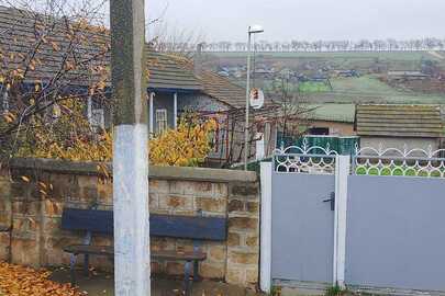 Житловий будинок з господарськими будівлями та спорудами(частка 1/6),загальною площею 112,6 кв.м Одеська обл.,Болградський р.,с.Василівка, вул.Миру (Карла Маркса) будинок 255