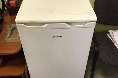 Холодильник Vestfrost з морозильною камерою, в робочому стані, б/в
