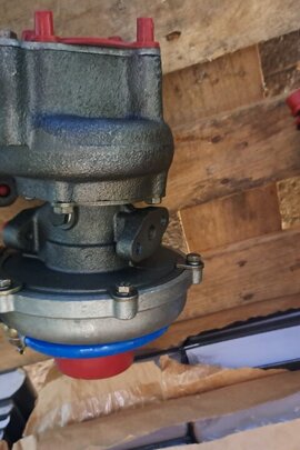 Турбокомпресори в асортименті (2 позиції) 3 штуки, стан новий