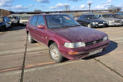 Легковий автомобіль Toyota Corolla, державний номер 55968ММ, червоного кольору, 1990 р.в., кузов №JT1H0EE9000285203