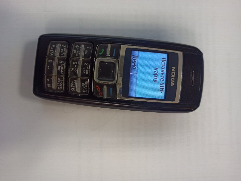Мобільний телефон Nokia 1600, IMEI 353651017024442, чорного кольору, б/в