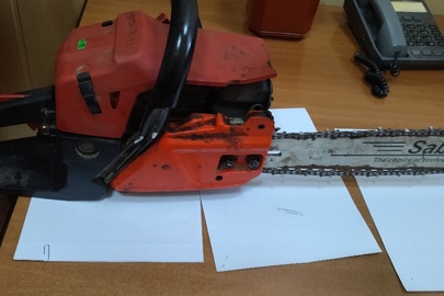 Конфіскація майна за вироком суду: бензопила марки " Дружба" ЗИД, б/в