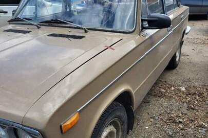 Автомобіль ВАЗ 2103, 1978 року випуску, бежевого кольору, № кузова 21030889627, ДНЗ АВ2973СМ