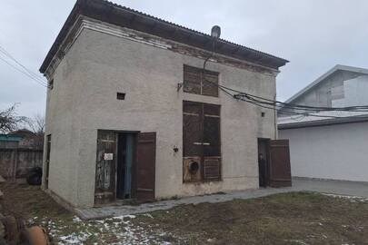 86/10000 часток майнового комплексу, а саме: будівля підстанції літ.Е, загальною площею 50,4 кв.м, що розташована за адресою: Івано-Франківська область, м.Болехів, вулиця Галицького Д, будинок 44