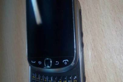 Мобільний телефон "BlackBerry" у кількості - 1 шт., б/в