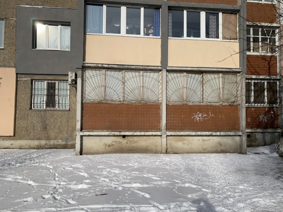 1/2 частина  двокімнатної  квартири № 2, загальною площею 55.6 кв.м., що знаходиться за адресою: м. Київ, проспект Академіка Корольова, буд. 2-А