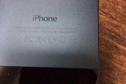 Мобільний телефон Apple іPhone 5  A 1428, 16 Gb, без комплекту, з ознаками використання - 1 шт.
