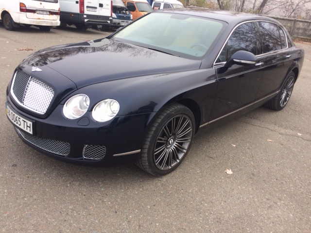 Транспортний засіб  BENTLEY CONTINENTAL, 2010 року випуску, реєстраційний номер АА0065TH, № шасі( кузова, рами): SCBBF53W7BC068238