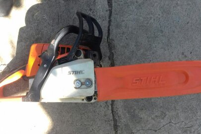 Бензинова пила марки  "Stihl MS 230"