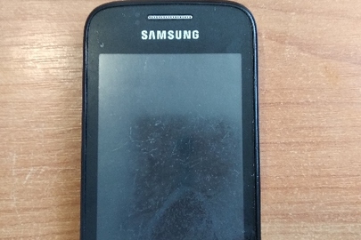 Мобільний телефон "SAMSUNG-DUOS" IMEI: 353973/05/734923/6, IMEI:353974/05/734923/4 та акумуляторна батарея до нього