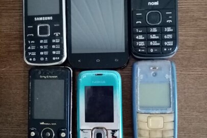 Моб.телефон "Samsung GT-C3530", моб.телефон "FIy IQ4404", моб.телефон Nomi i181, моб.телефон "Soni Ericsson W660i", моб.телефон "Nokia 2600 C-22", моб.телефон "Nokia 11101 і"