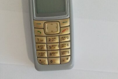 Телефон марки "NOKIA" 1112