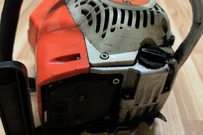 Конфіскація майна за рішенням суду: бензопила торгової марки «STIHL GERANI 461», б/в