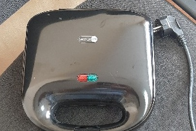 Вафельниця SWITCH ON NN-WM-01, б/в