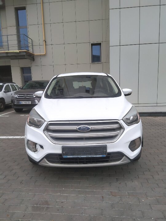 Легковий автомобіль FORD KUGA , ДНЗ ВІ4040СН, 2017 року випуску, номер кузова: WF0AXXWPMAHM56919, білого кольору