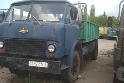 Автомобіль вантажний: МАЗ 5334, 1987 року випуску, ДНЗ 4117СУН, номер кузова (шасі, рами):111137