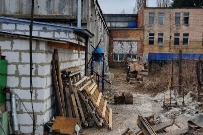 Нежитлові приміщення головний корпус літ.А-І з прибудовою літ.А2-І, а’ загальною площею 558,4 кв.м., що знаходиться за адресою м. Суми прт. Курський, 26/4