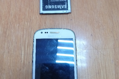Мобільний телефон марки "Samsung" моделі GT-18200N 1 шт., був у використанні
