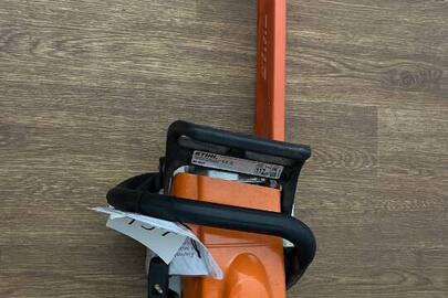 Конфіскація майна за ухвалою суду: бензопила Stihl біло - помаранчового кольору (б/в)