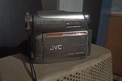 Відеокамера  «JVCJRD720E», б/в