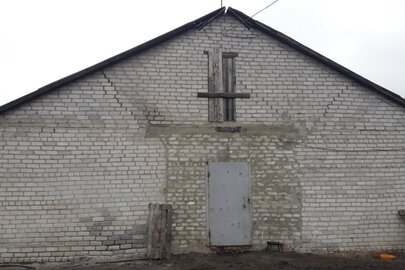 Нежитлове приміщення, загальною площею 407 м.кв., частка власності 12/100, форма власності 12/100, яке знаходиться за адресою: Харківська обл., Барвінківький р., с. Українка, вул. Черняховського, будинок б/н