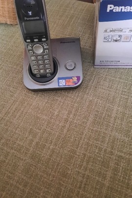 Телефон "Panasonic", модель KX-TG7207UA, срібно-чорного кольору, 1 шт, б/в