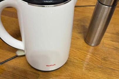 Електрочайник Tefal, був у використанні, робочий стан не відомий