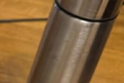 Термос металевий, був у використанні