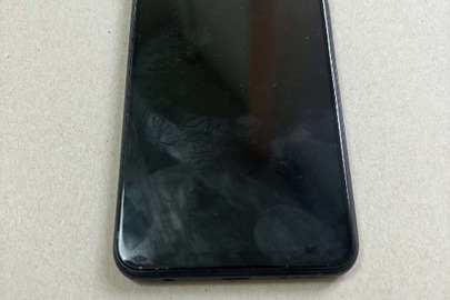 Конфісковане майно за рішенням суду: мобільний телефон Xiaomi Redmi Note 10S, був у використанні, зарядний пристрій відсутній