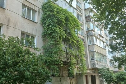 Двокімнатна квартира загальною площею 51.6 кв.м., за адресою: м. Одеса, вулиця Бригадна, будинок 48, квартира 34