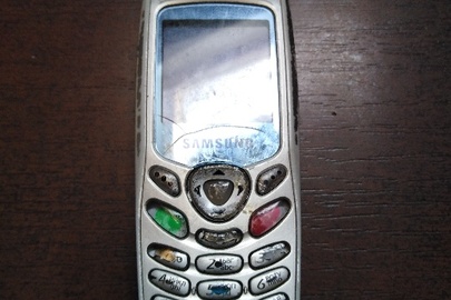  Мобільний телефон «Samsung-GTH C200 N», імеі: стертий