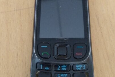 Мобільний телефон  «Nokia», іmеі: стертий