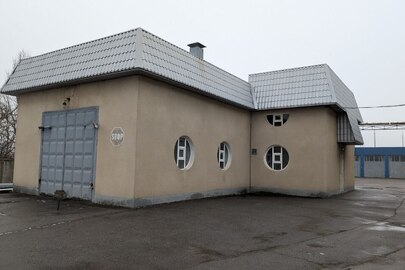 Нежитлова будівля літ. "Р-2", загальною площею 172,5 кв.м, що знаходиться за адресою: Харківська обл., м. Харків, вулиця Безлюдівська, 1