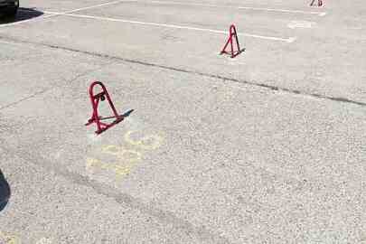 1/2 частина машиномісця № 187, загальною площею 12,4 кв.м. за адресою: м. Одеса, вул. Академіка Сахарова, 36А