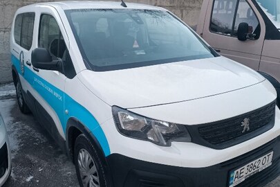 Автомобіль марки PEUGEOT, модель: RIFTER, категорія: легковий, рік виробництва: 2020, VIN: VR3EC9HPALJ832203, номер кузова: VR3EC9HPALJ832203, номерний знак: AE3862OT, колір: білий