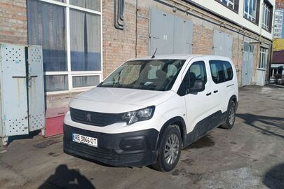 Автомобіль марки PEUGEOT, модель: RIFTER, категорія: легковий, рік виробництва: 2020, VIN: VR3EC9HPALJ832209, номер кузова: VR3EC9HPALJ832209, номерний знак: AE3866OT, колір: білий