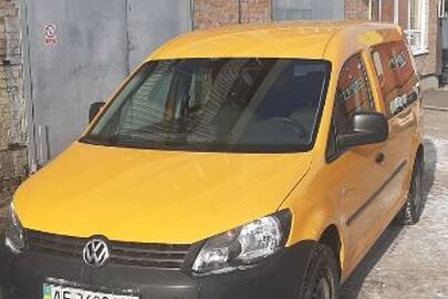 Автомобіль марки VOLKSWAGEN, модель: CADDY, категорія: легковий, рік виробництва: 2013, VIN: WV2ZZZ2KZEX070655, номер кузова: WV2ZZZ2KZEX070655, номерний знак: АЕ7609НК, колір: жовтий
