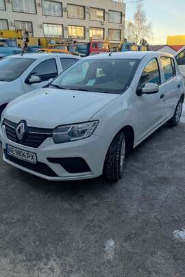Автомобіль марки RENAULT, модель: SANDERO, категорія: легковий, рік виробництва: 2021, VIN: VF15SRKL468239055, номер кузова: VF15SRKL468239055, номерний знак: AE8804PX, колір: білий