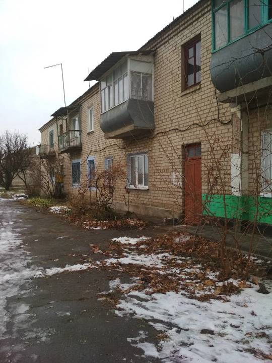 ІПОТЕКА. Трикімнатна квартира загальною площею  48.8 м.кв., розташована за адресою: Херсонська область, Білозерський район, с. Киселівка, вул. Освітянська (Радянська), буд. 39 (35), кв. 6